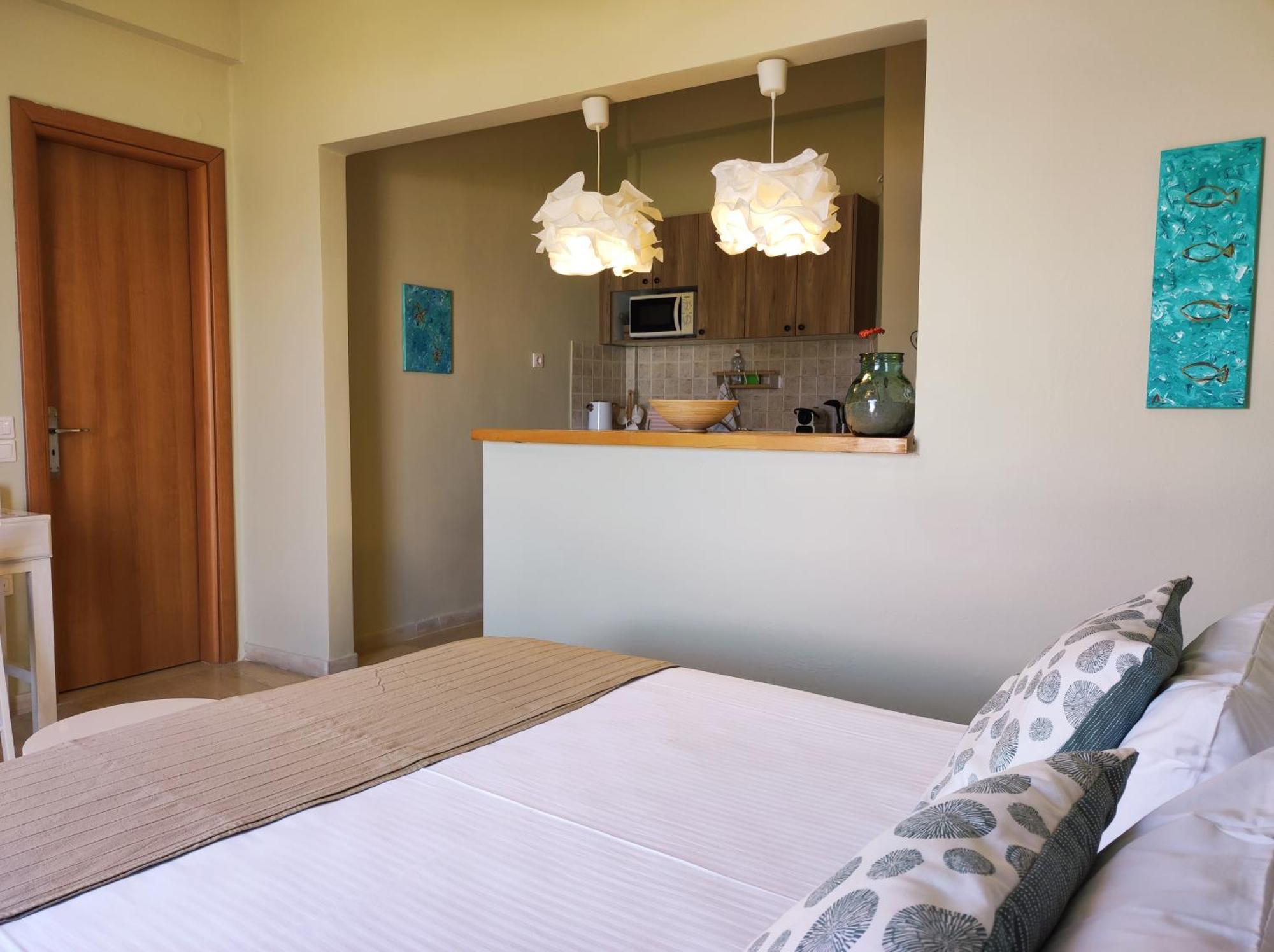 Thalassa Apartments & Studios Kávos Quarto foto